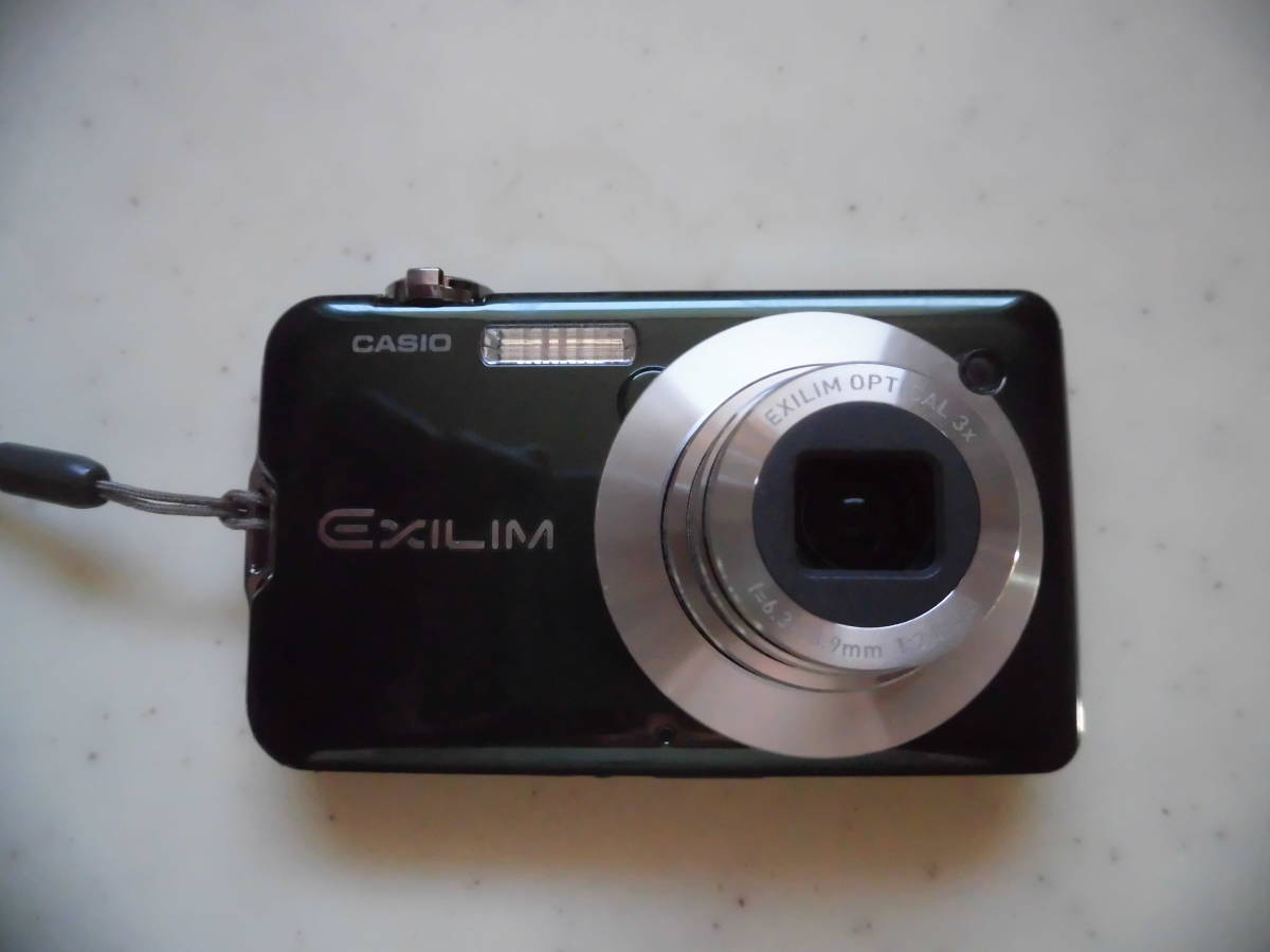 SSR感動品】超薄型デジカメ CASIO カシオ EXILIM EX-S12 ブラック
