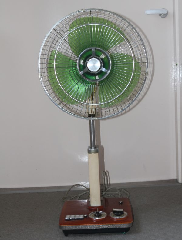 昭和レトロ ビンテージ 日立扇風機 H-727 レトロ扇風機 HITACHI