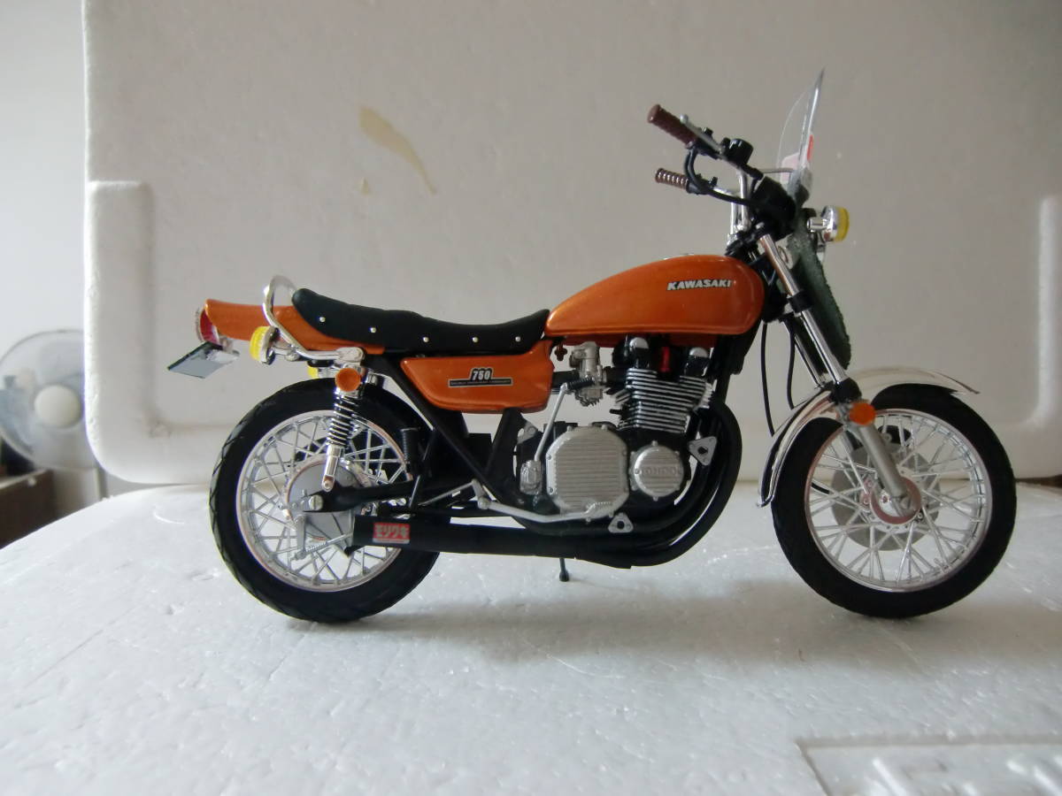 アオシマ　 Z2 750RS