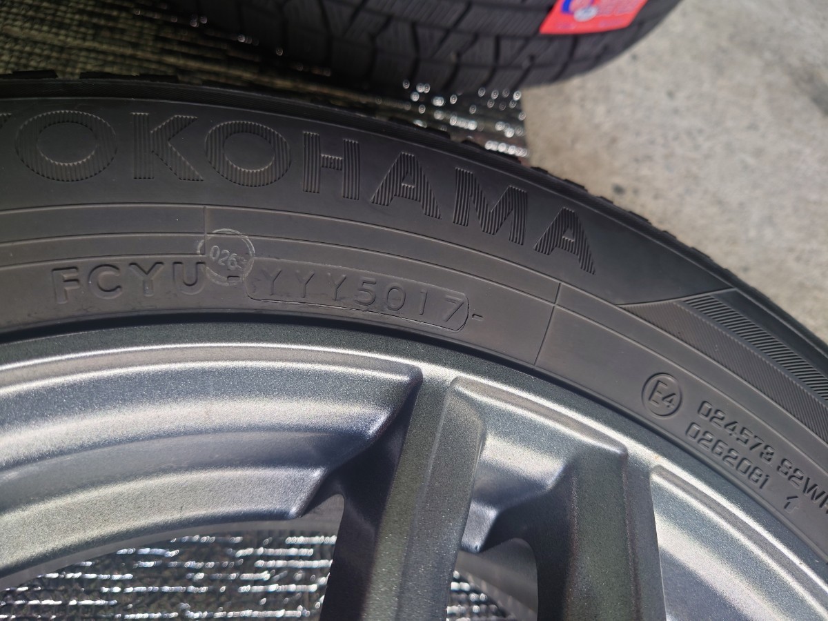 メーカー不明 社外ホイール スタッドレス付き 15インチ PCD100 4穴 5.5 