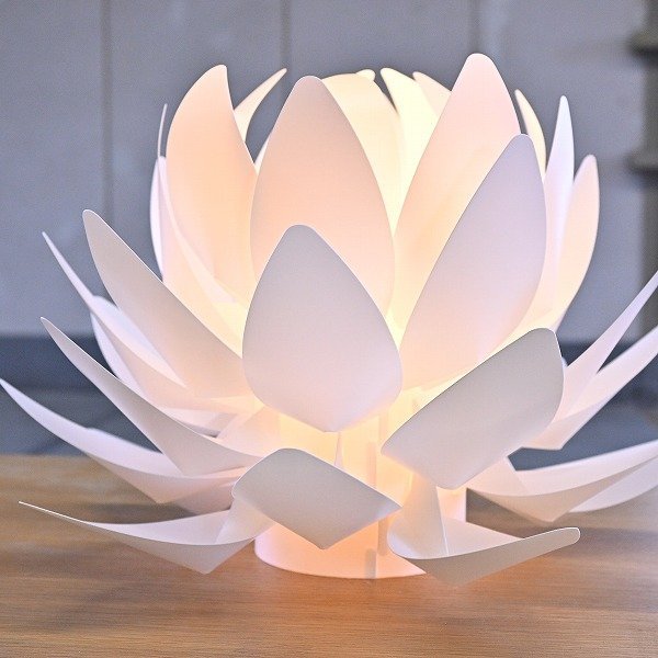 和モダン カメヤマ 蓮の花型 フロアランプ 盆提灯 新盆飾り リビング 間接照明 ナチュラルテイスト_民芸家具 北欧テイスト