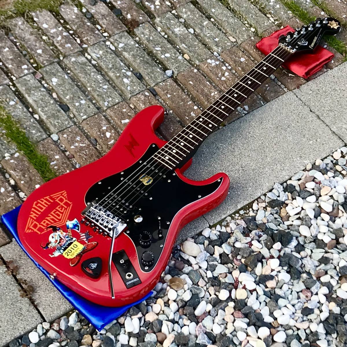 Brad Gillis – Vintage Guitar® magazine - Stratocaster Fernandes