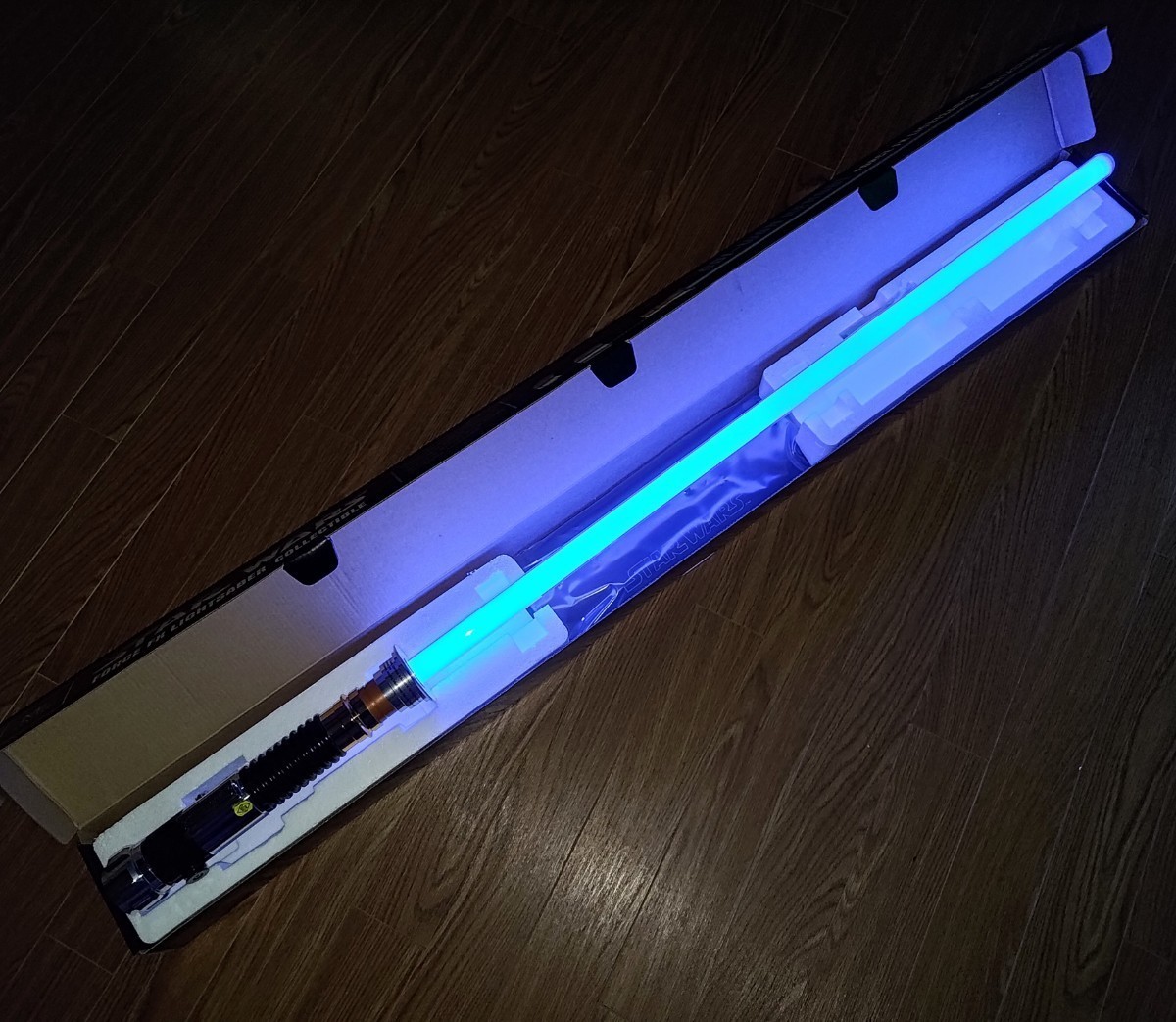MASTER REPLICASマスターレプリカ フォースFXライトセーバー オビワン