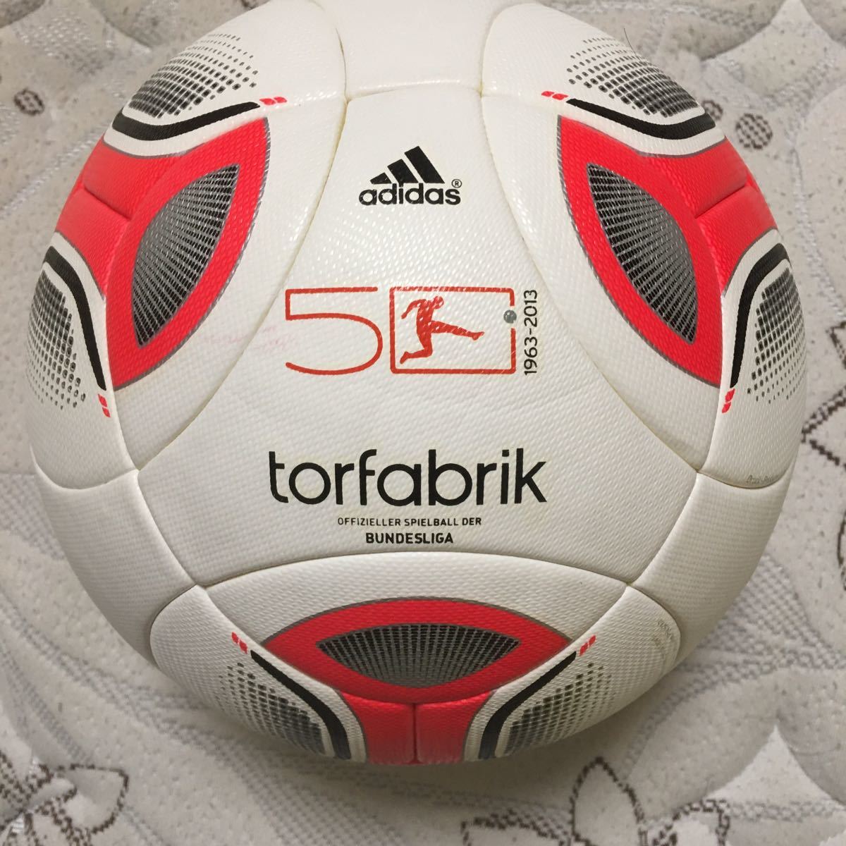 adidas 試合球 bundesliga torfabrik 50周年 Torfabrik Bundesliga