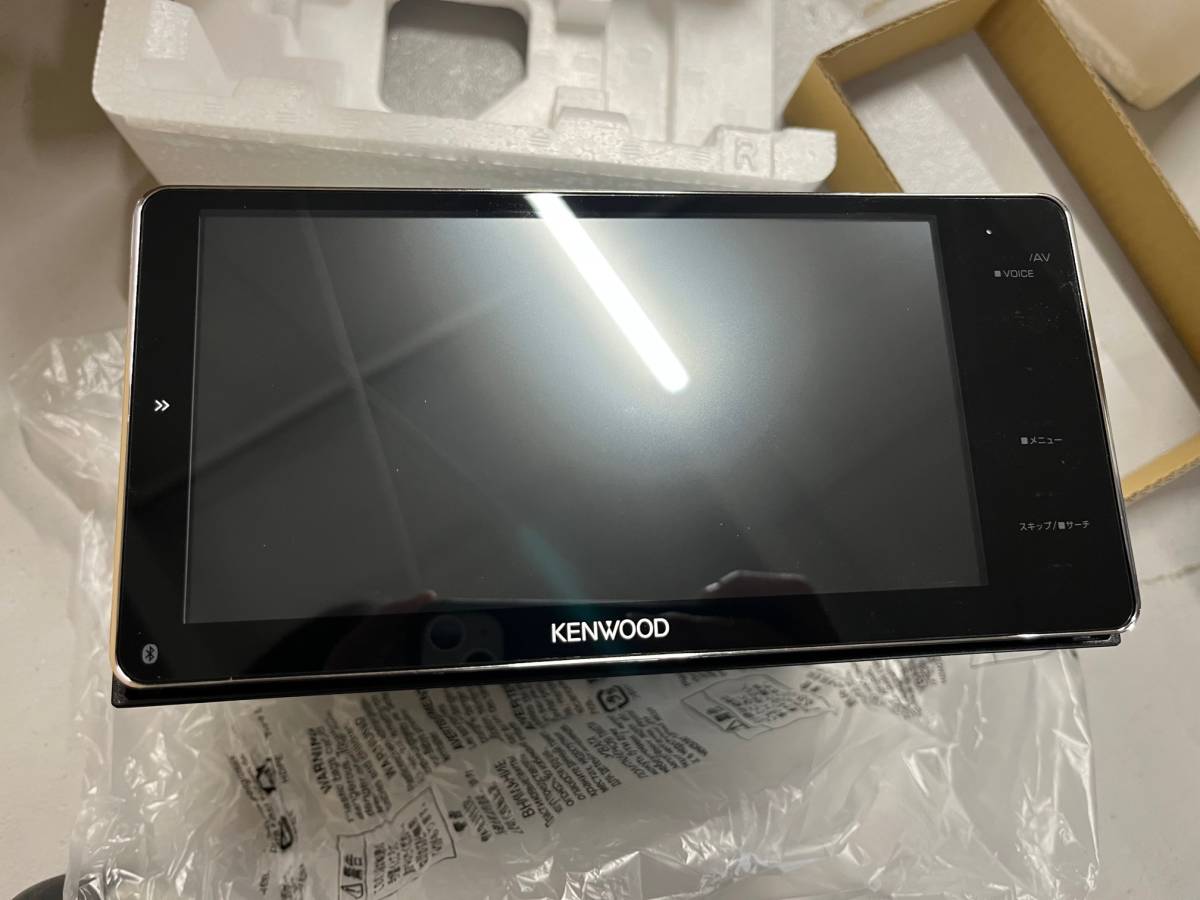 ケンウッド カーナビ 彩速7インチ MDV-M809HDW スマフォのハイビジョン 