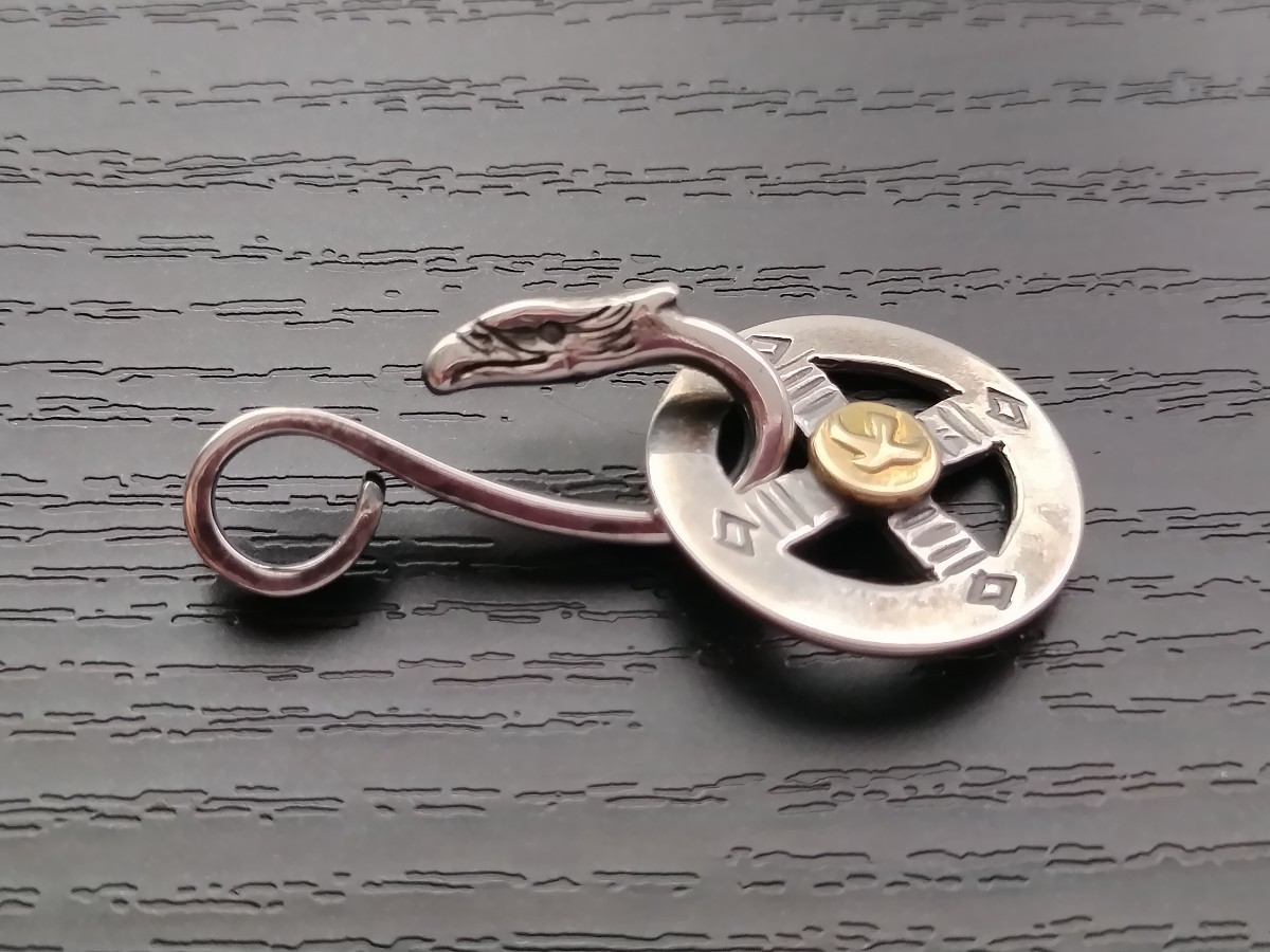 ゴローズ 金メダル付きメディスンホイール&イーグルフック セット売り