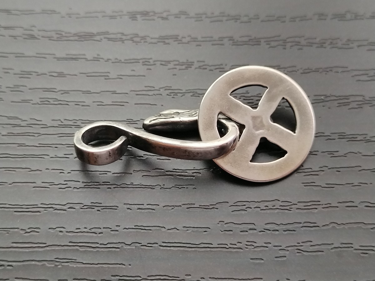 ゴローズ 金メダル付きメディスンホイール&イーグルフック セット売り