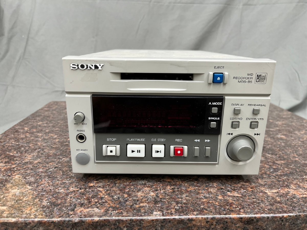 T2649□【中古】SONY MDS-B5 ソニー MDデッキ SONY MDデッキ MDS-B5 ◇SONY