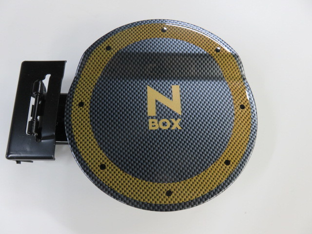ホンダ N BOX （ JF3 / JF4 ）フューエルリッド 新品 加工品 黒カーボン ＆ ゴールドカーボン＆ ゴールド