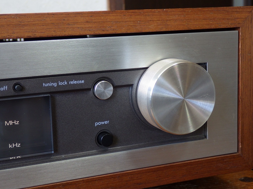 LUXMAN T-50A FM/AMチューナー LUXMAN T-50A | T－50A LUXMAN