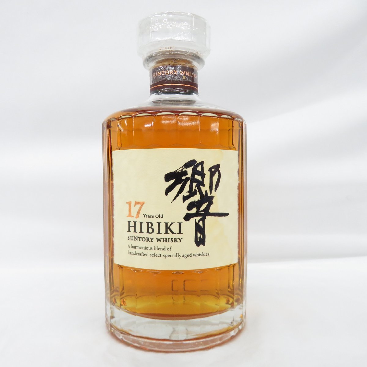 未開栓】SUNTORY サントリー 響 HIBIKI 17年 ウイスキー 700ml 43