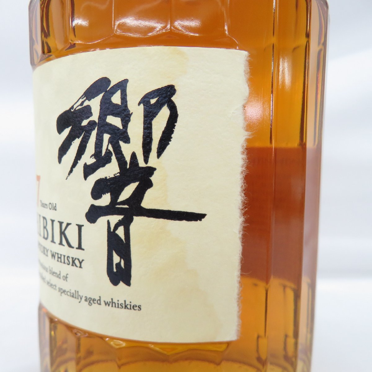 未開栓】SUNTORY サントリー 響 HIBIKI 17年 ウイスキー 700ml 43