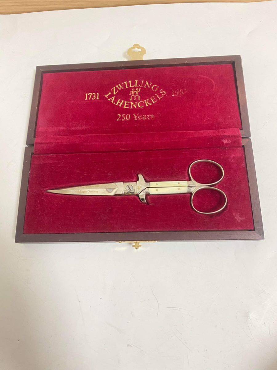ZWILLING J.A.HENCKELS　ヘンケルス　Solingen Germany ハサミ　