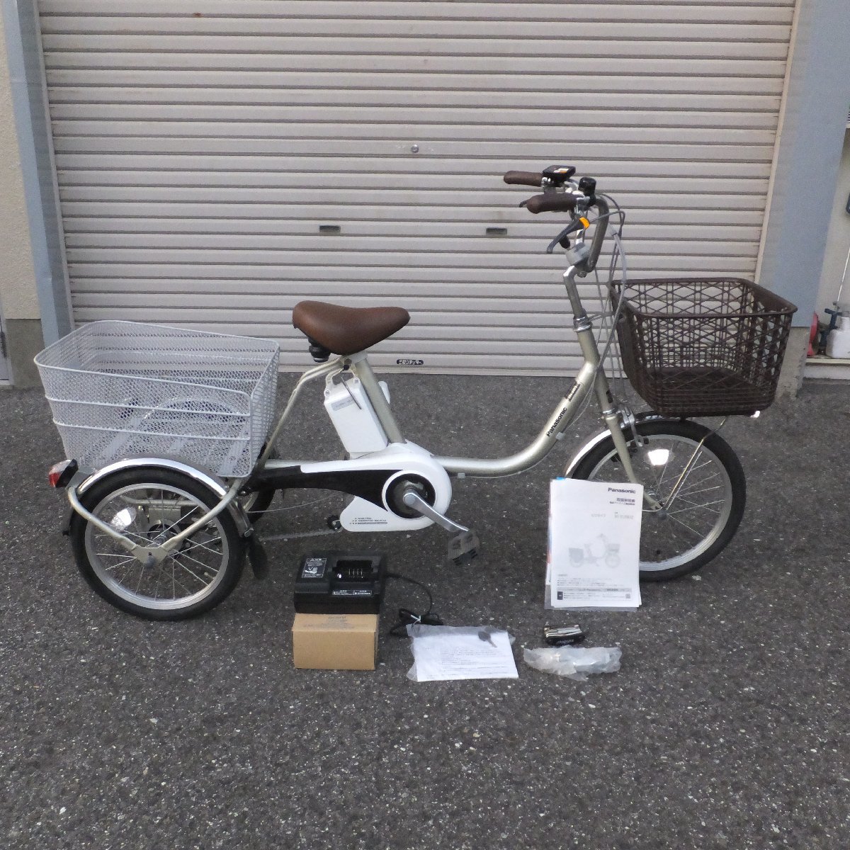 岐阜発☆パナソニック Panasonic 電動アシスト三輪自転車 ビビライフ