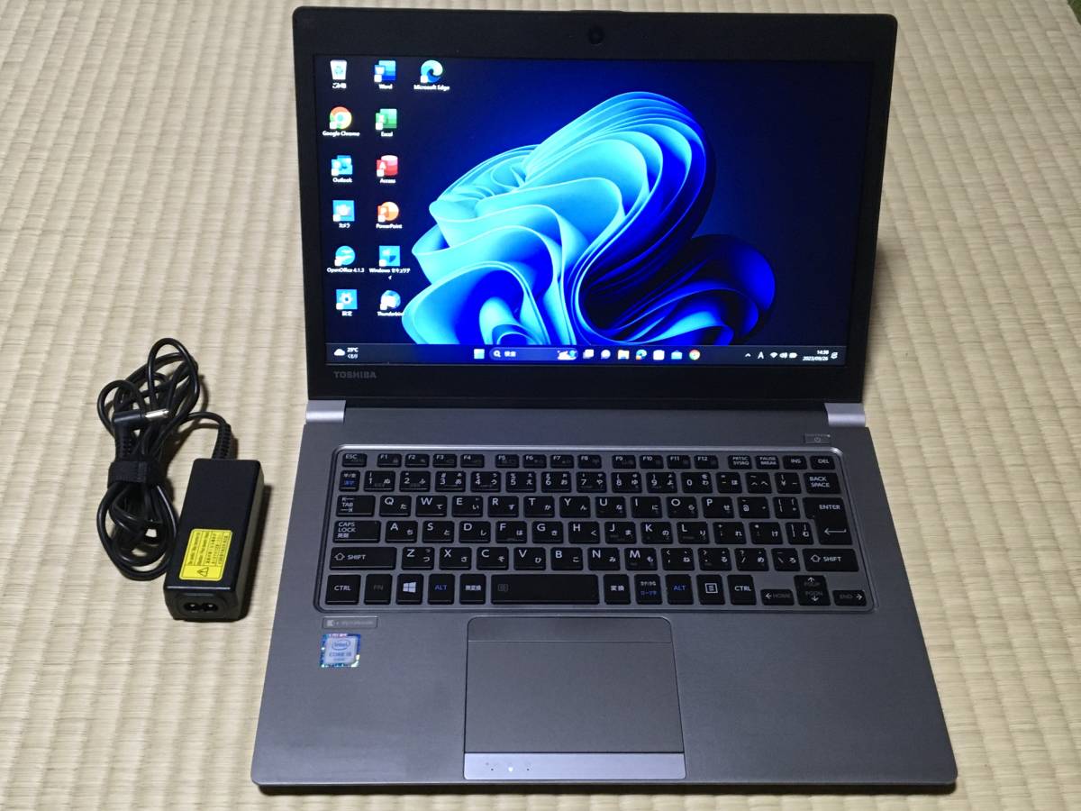 すぐ使える 第8世代 Dynabook R63/H 極速 i5 8250U 3.4GHz（TB）カメラ
