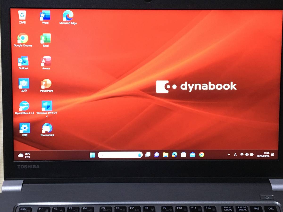 すぐ使える 第8世代 Dynabook R63/H 極速 i5 8250U 3.4GHz（TB）カメラ