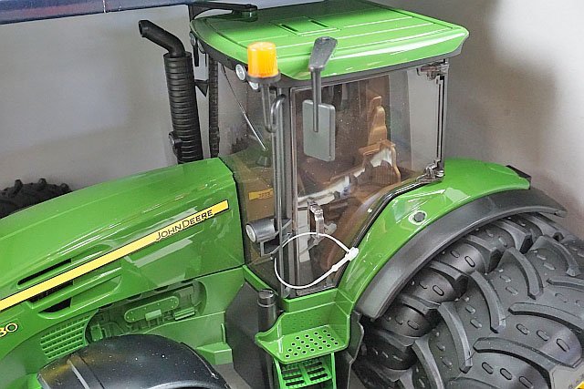 BRUDER ブルーダー 1/16 John Deer ジョンディア 7930 ダブルタイヤ