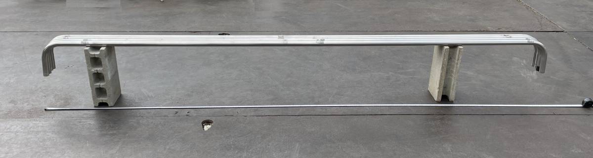 丸パイプ★3190mm★4本セット★ステンレス製★サイドバンパー用★サイドガード用★デコトラ★即決★34ま13N4