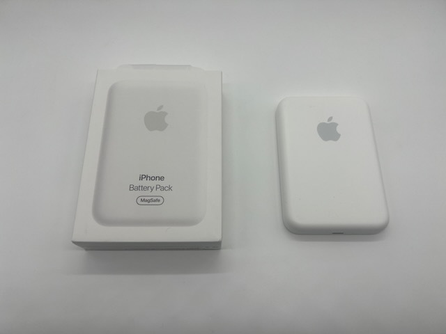 Apple MagSafeバッテリーパック Apple MagSafe バッテリーパック