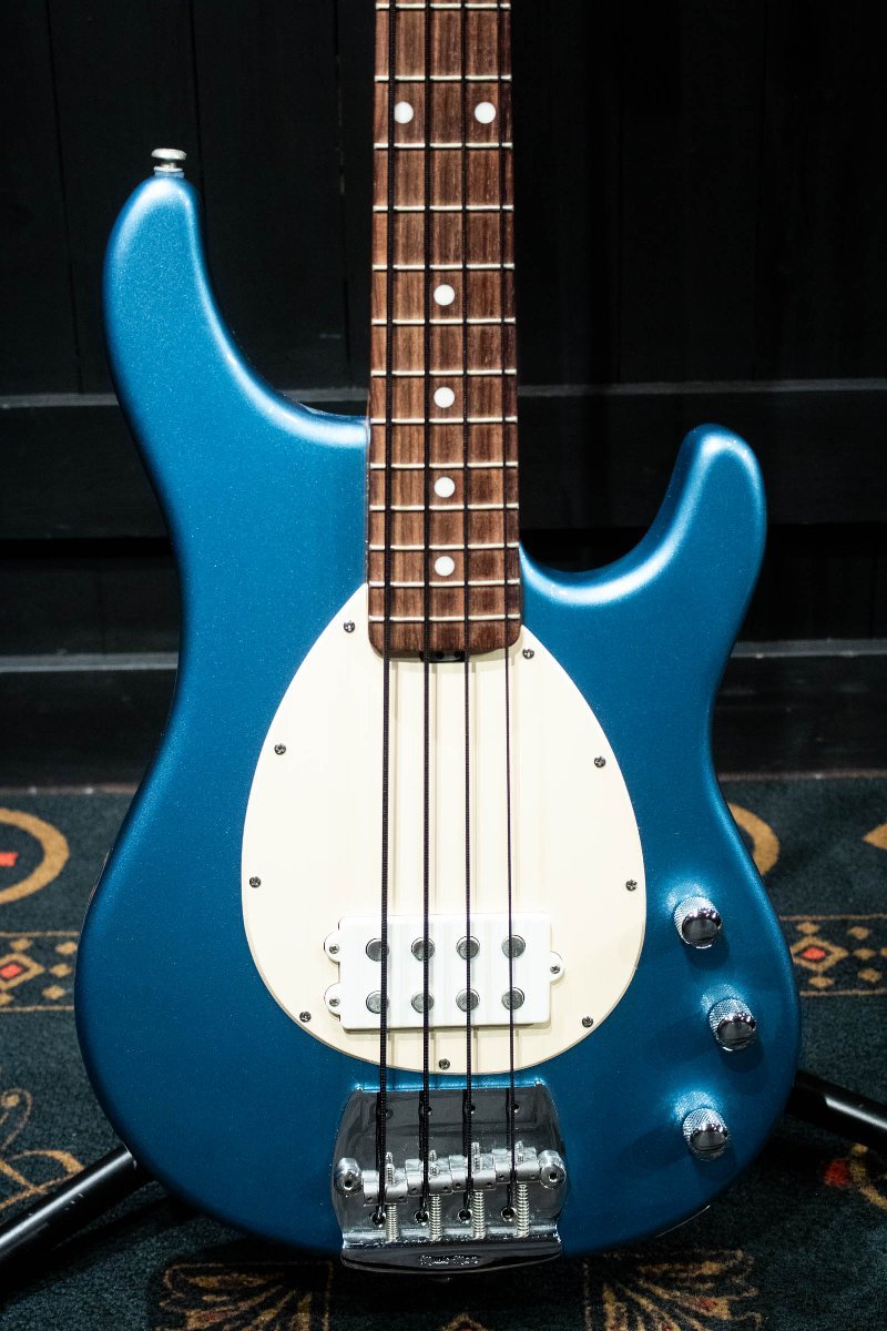 Ernie Ball Music Man Classic Sterling 4 H アーニーボール