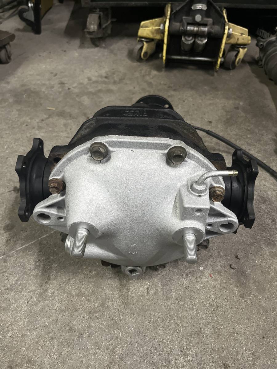 R200 デフ R32/ ER34/ ローレル/ シルビア 日産 日産純正 R200 R32