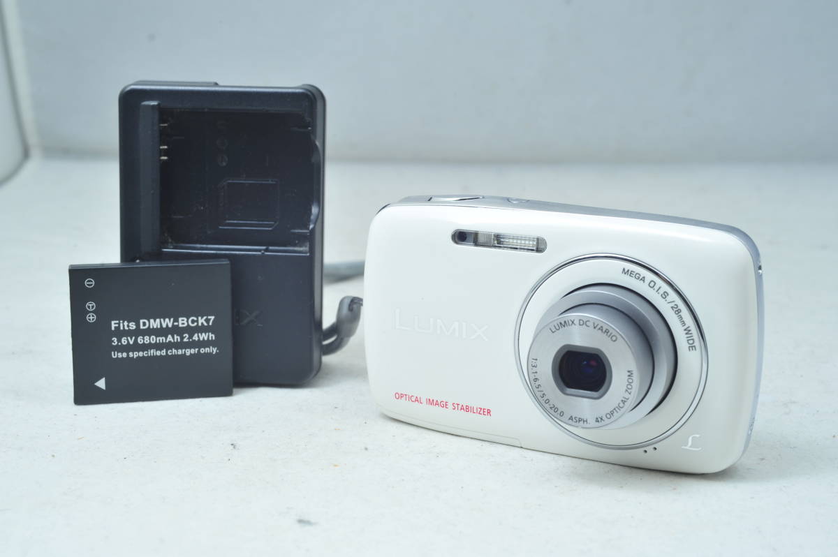Panasonic パナソニック LUMIX DMC-S1 コンデジ ホワイト 良品
