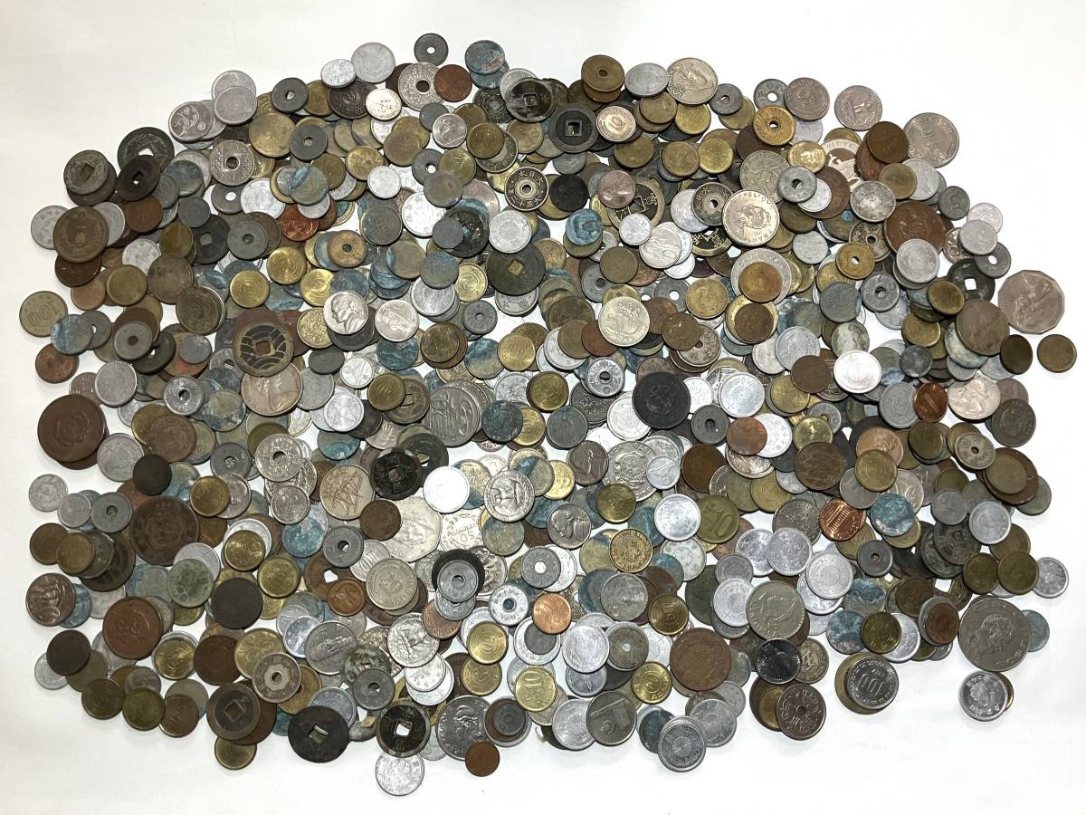 Yahoo!オークション ヨーロッパ の落札相場・落札価格 (硬貨) 世界 未選別 旧家蔵出し//世界のコイン アメリカ アジア ヨーロッパ(日本含む)//外国銭 古銭 硬貨 銀貨 銅貨 穴銭 他 まとめて2.8㎏//貴重希少品★サ