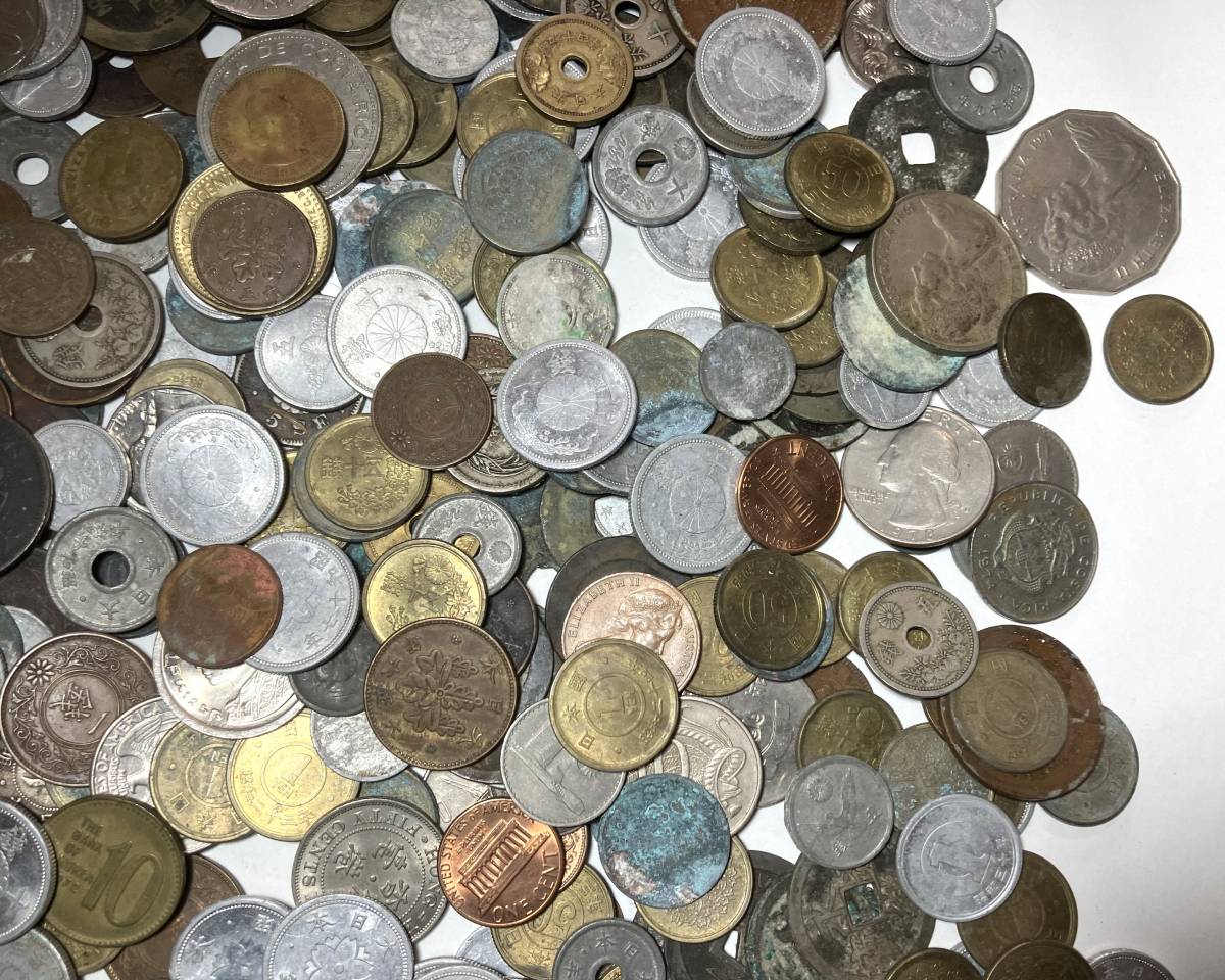 Yahoo!オークション ヨーロッパ の落札相場・落札価格 (硬貨) 世界 未選別 旧家蔵出し//世界のコイン アメリカ アジア ヨーロッパ(日本含む)//外国銭 古銭 硬貨 銀貨 銅貨 穴銭 他 まとめて2.8㎏//貴重希少品★サ