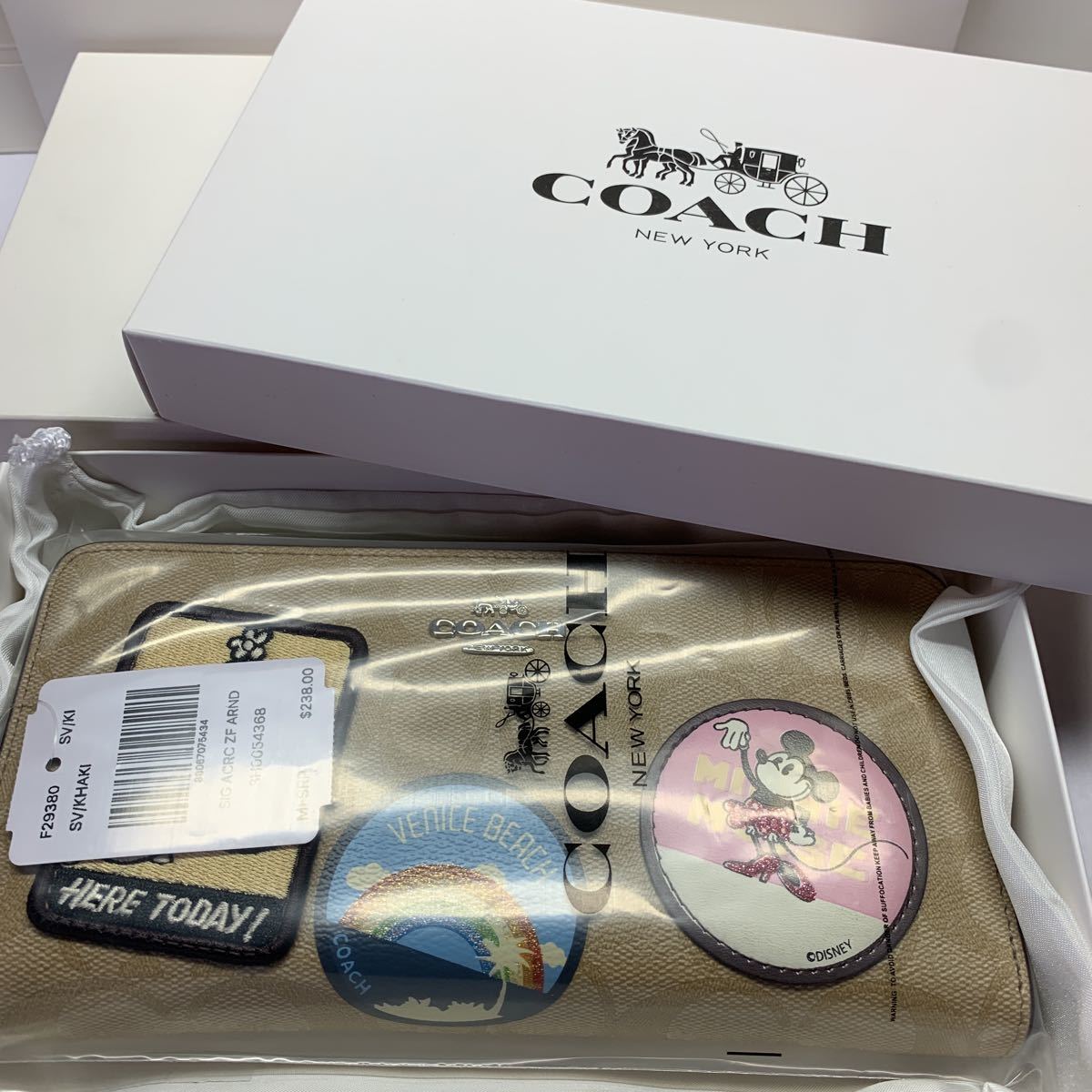 COACH 新品箱付き 長財布 F29380シグネチャー ディズニー ミニーマウス 