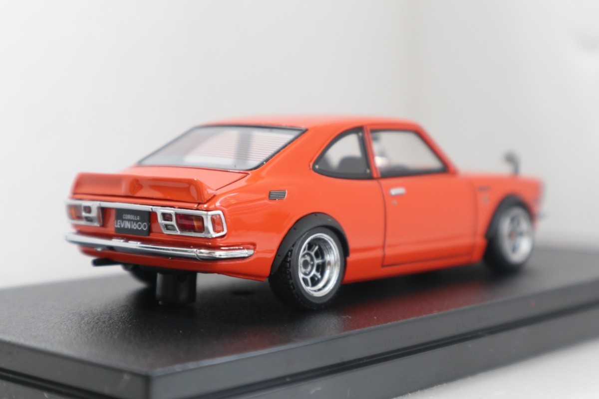 ミニカー1⁄43 トロフュー トヨタ カローラ レビン （TE27）150台限定