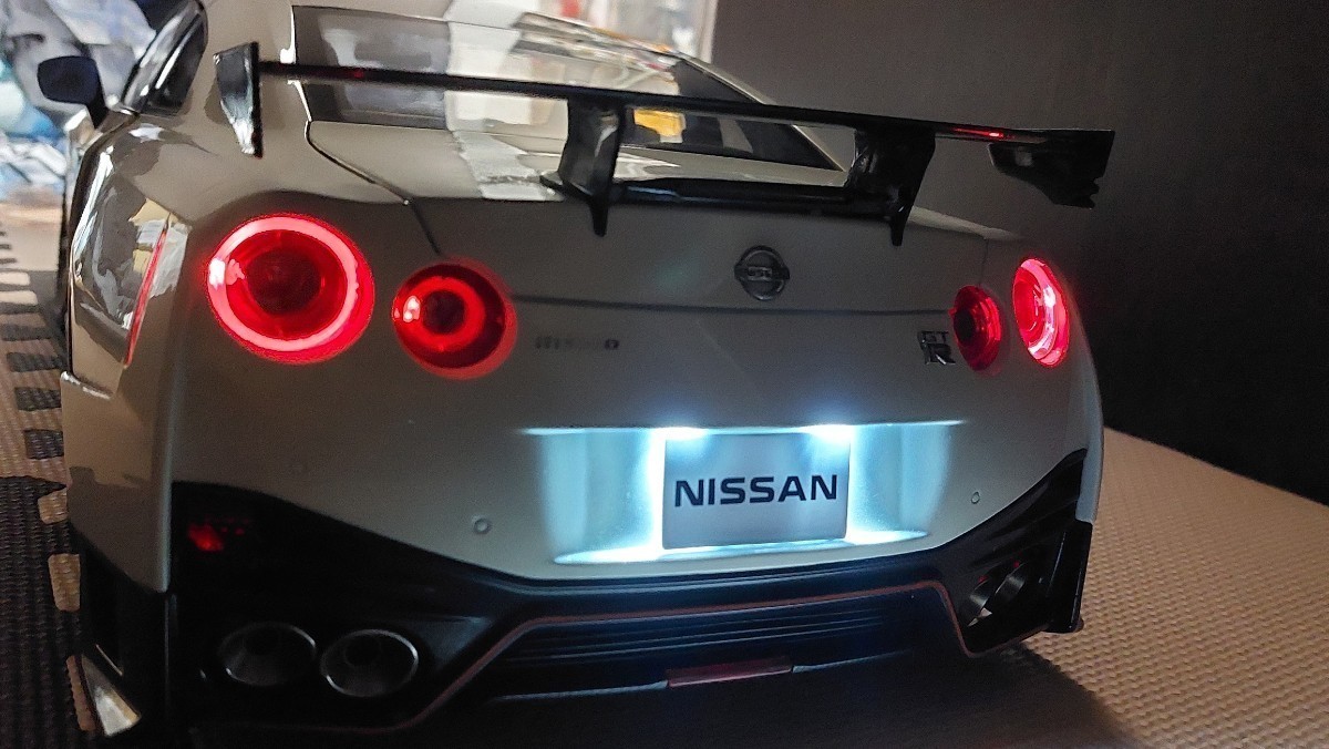 週刊 GT-R NISMO 勝利のために生まれた伝説の限定車が1⁄8スケールで 