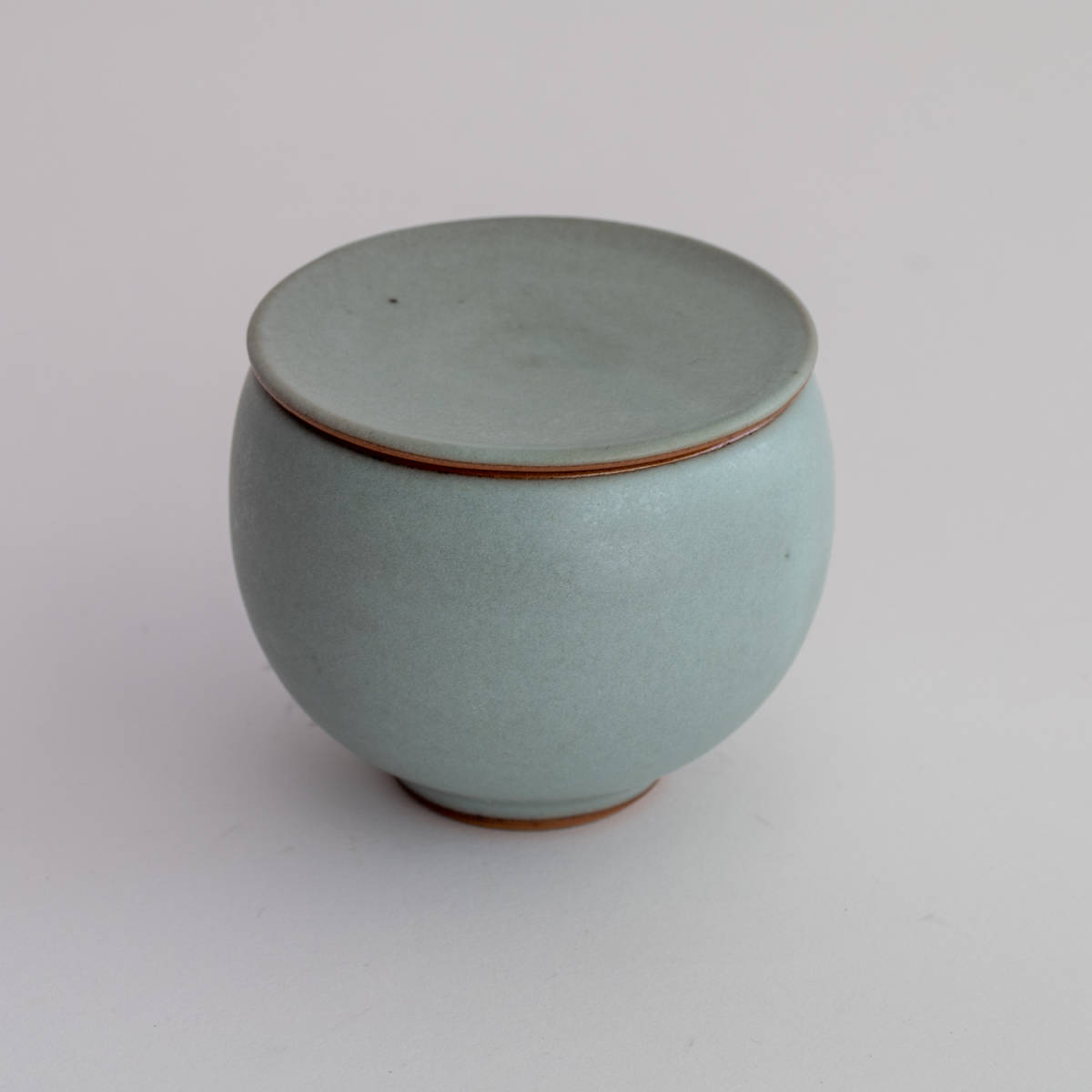 李英才　マルガレーテンヘーエ工房　蓋つき　ポット 李英才 マルガレーテンヘーエ工房 蓋つき ポット