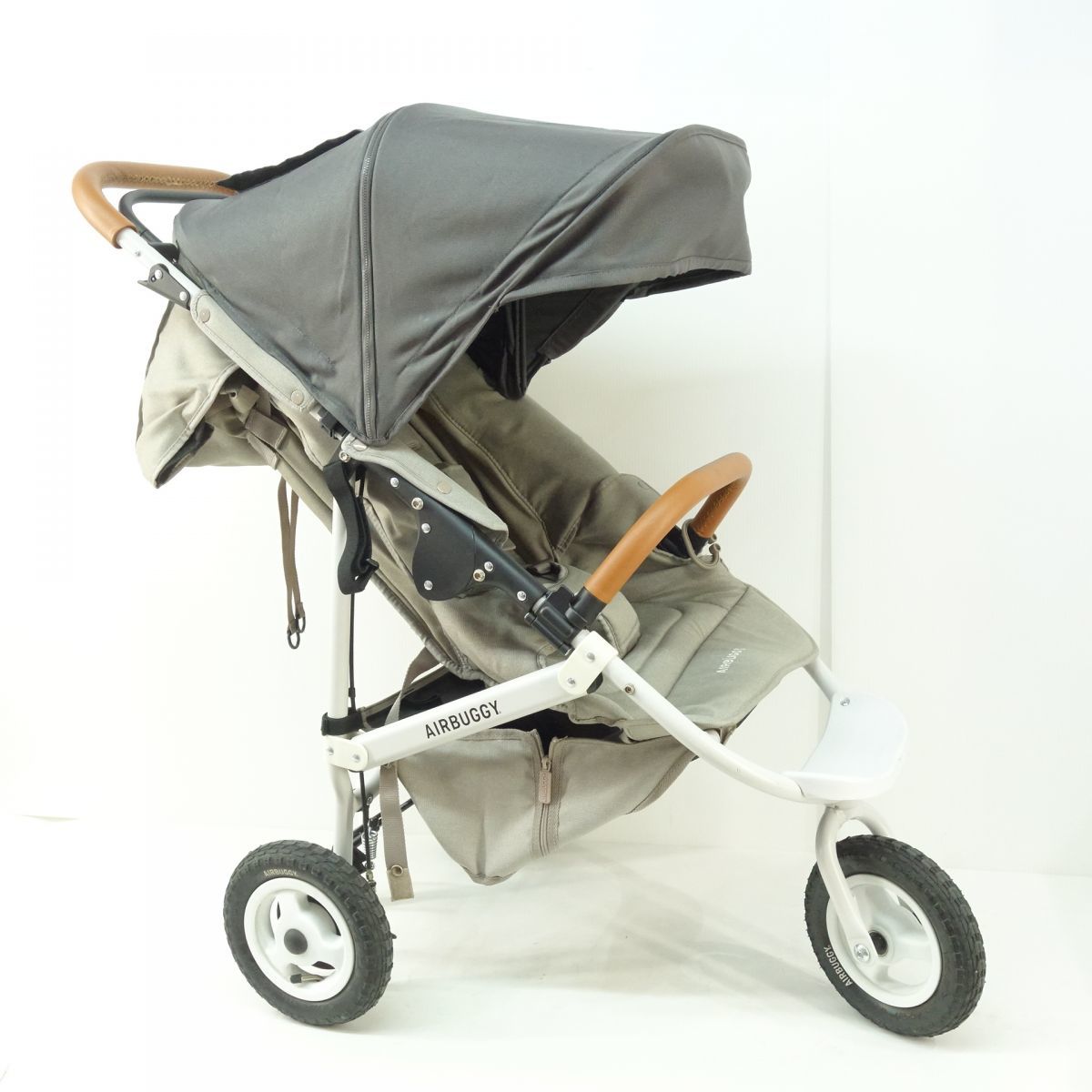 最新作 107 AirBuggy エアバギー COCO PREMIER FROM BIRTH ココ プレミア フロムバース 対象年齢：生後0ヶ月〜4歳頃ま(A型ベビーカー)｜売買されたオークション情報、yahooの商品情報をアーカイブ公開 - オーク A型ベビーカー