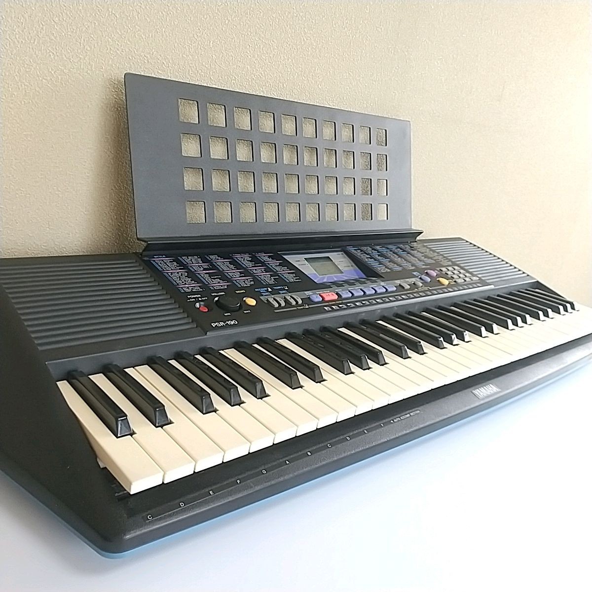 PSR-190 ヤマハ 電子キーボード YAMAHA 電子ピアノ PORTATONE メルカリ
