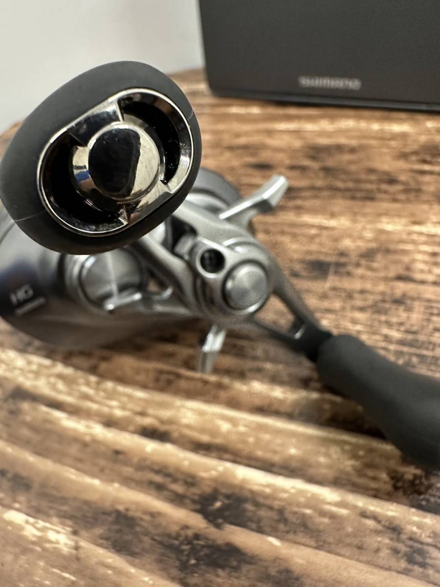 564□シマノ SHIMANO ベイト リール 22 バンタム HG RIGHT 右巻き 中古