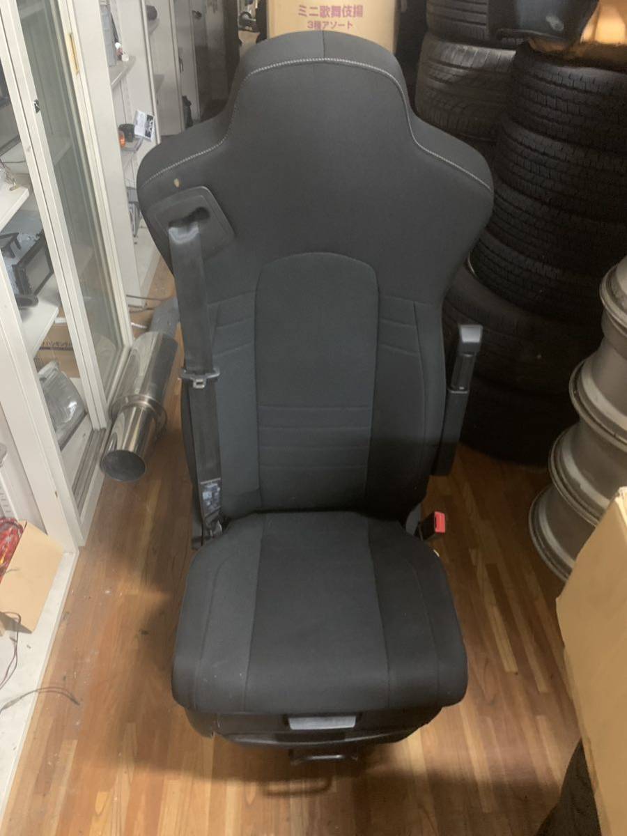 いすゞ ISUZU 現行 ギガ GIGA 運転席 シート ISRIシート イスリングハウゼンシート 中古 イスリシート 高級 高機能 高額シートJDM