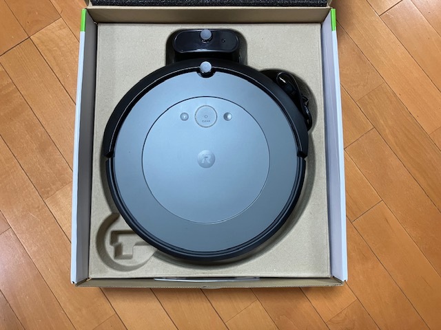 ロボット掃除機 ルンバ i2 i215860 【美品】 i2 ルンバ ロボット掃除機