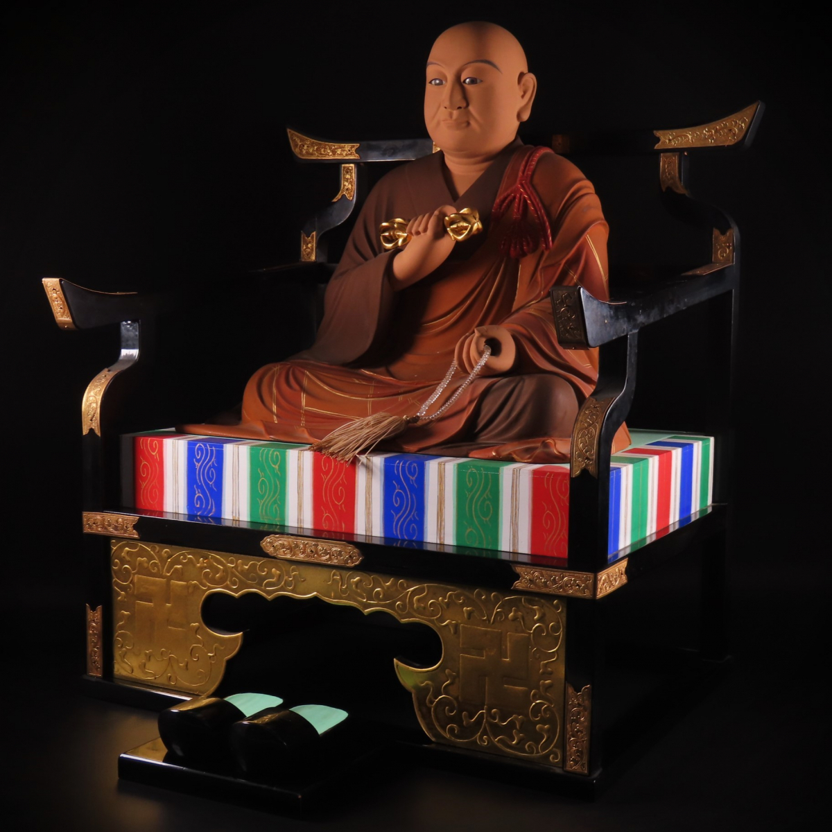 仏教美術 極上細密造 木彫彩色 玉眼 弘法大師像 特大高59cm 重量5.48