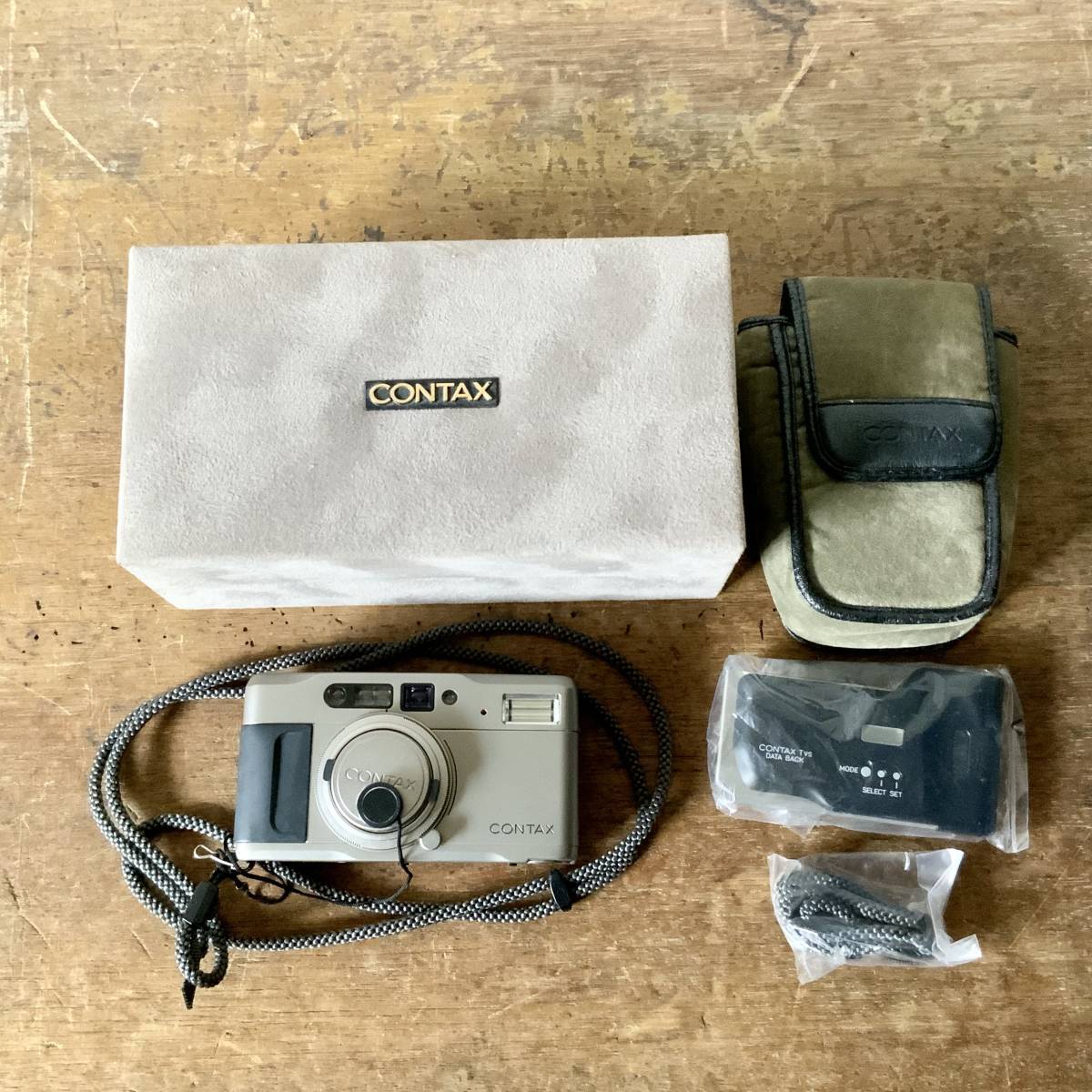 CONTAX コンタックス T VS フィルムカメラ ケース付き CONTAX
