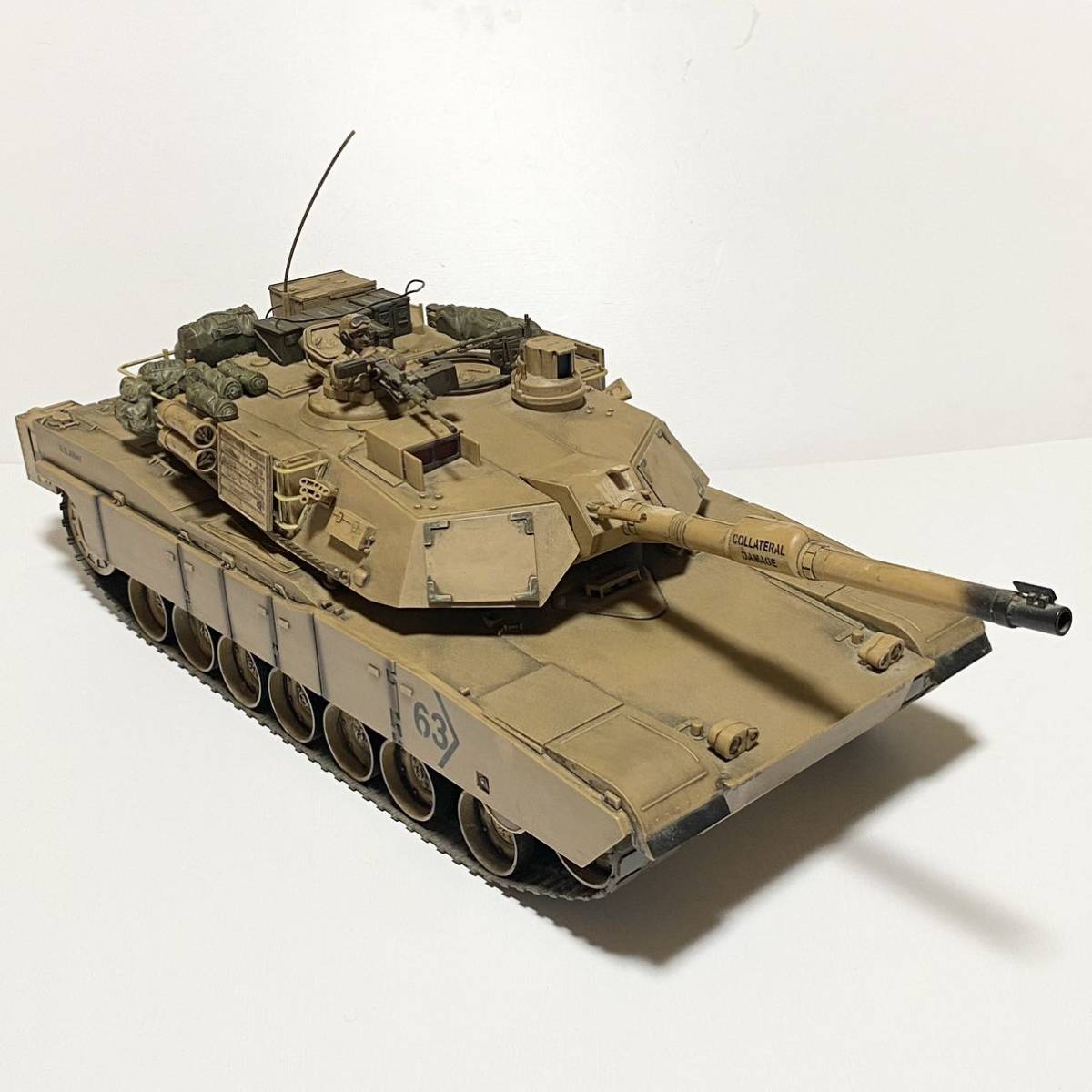 童友社 RC M1A2 エイブラムス 戦車 1/16 イラク駐留米軍仕様 ラジコン 