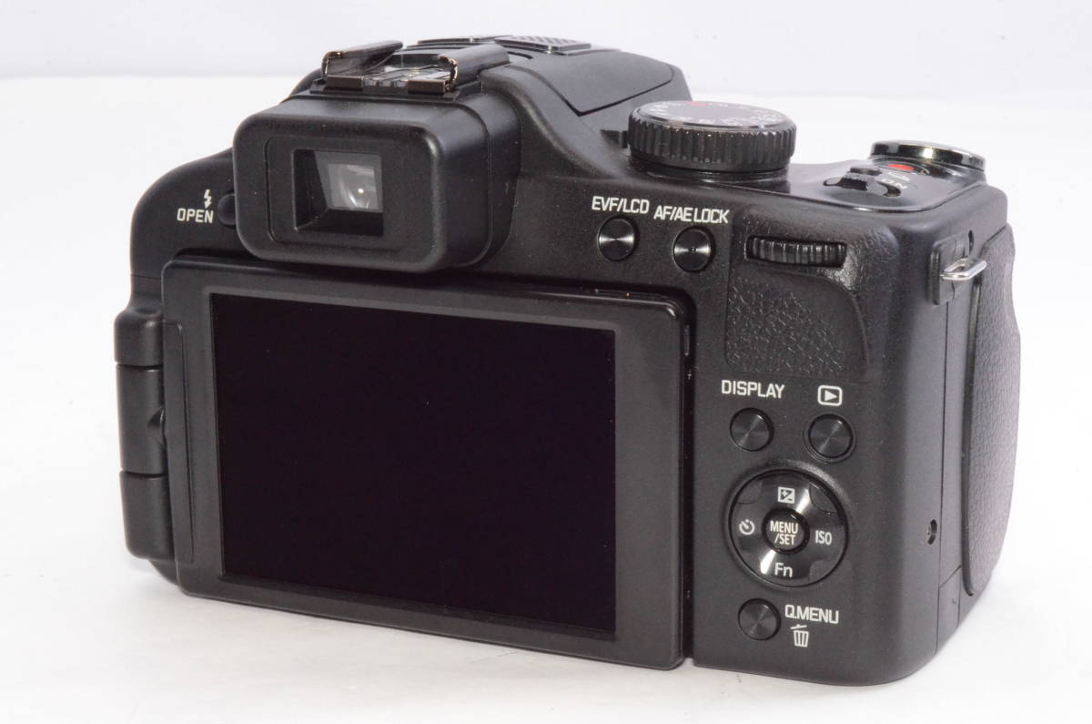 Leica 0 | V-LUX V-Lux Camera : V-LUX3 com T3 Hands-on review: 24x