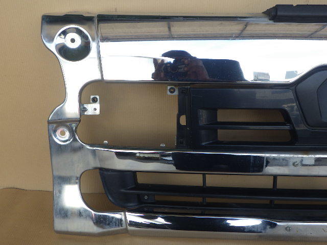 r494-17 ☆ 日産 UD トラックス クオン メッキ フロントバンパー
