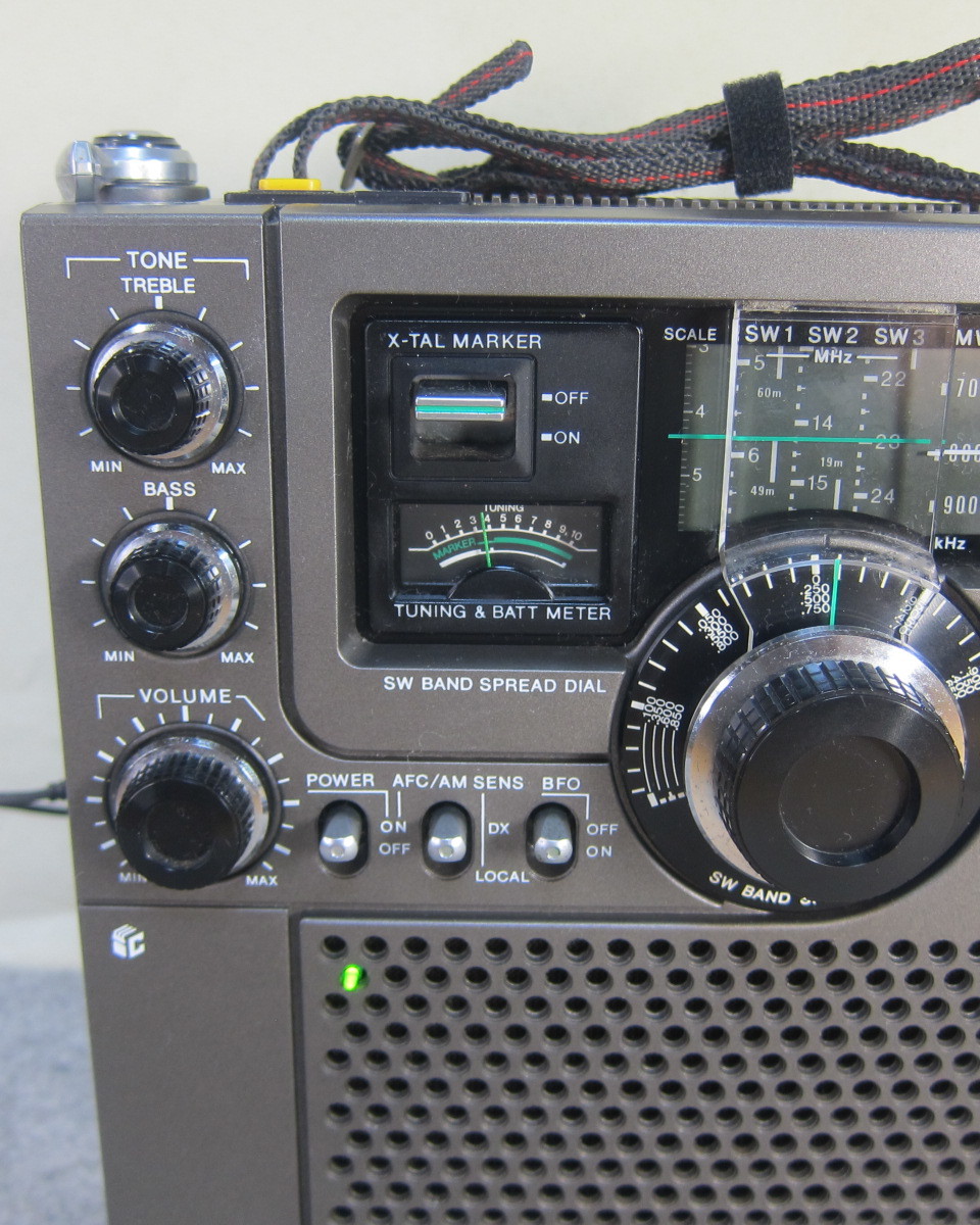 SONY ソニー スカイセンサー ICF-5900 FM/AM/SW1/SW2/SW3 5バンドレシーバー 後期モデル 電源表示付 AC/DCアダプター付 動作確認品 11-31_3