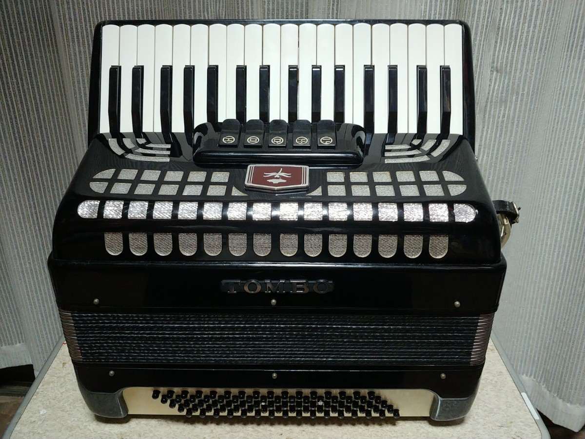 TOMBO No.65 アコーディオン トンボ 34鍵盤 80ベース アコーディオン トンボ TOMBO No.65 80ベース 稼動品 34鍵盤 34鍵 鍵盤