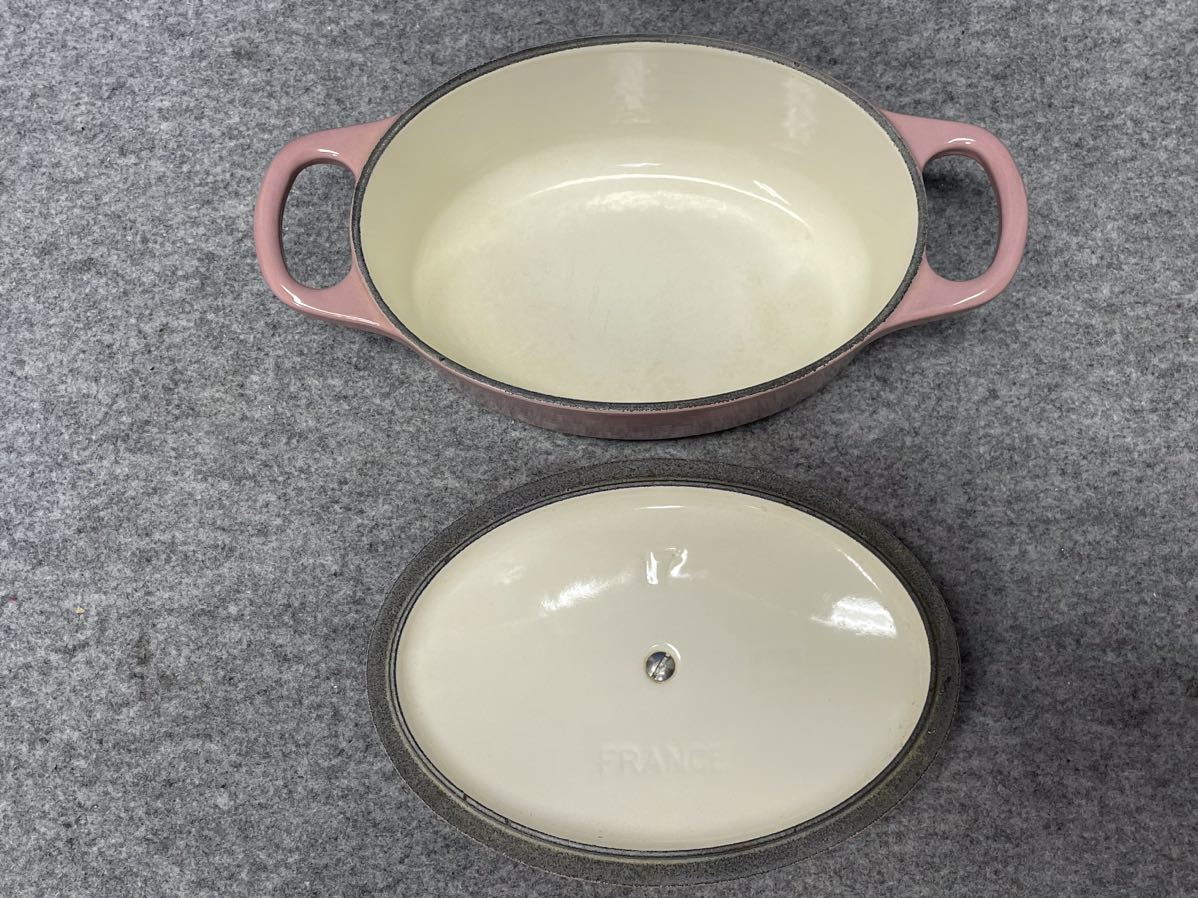 LE CREUSET ココットオーバル アンティークローズ 17cm 希少 LE CREUSET ココットオーバル アンティークローズ 17cm 希少 LE
