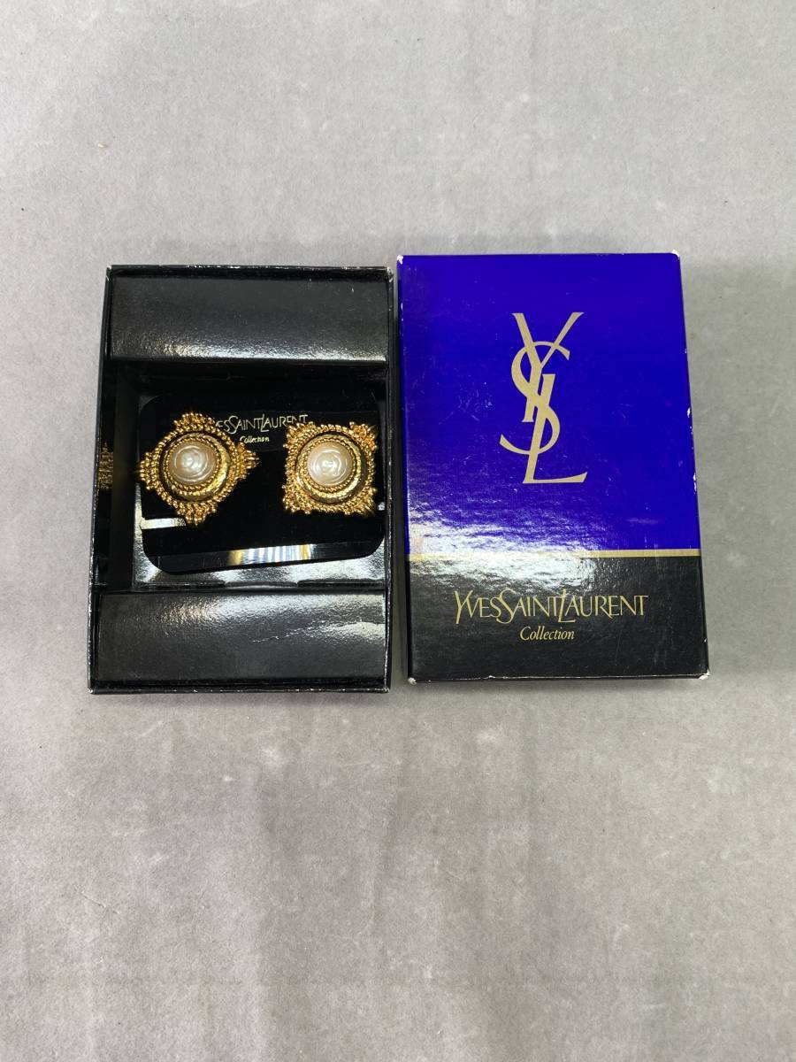 イヤリング イヴ・サンローラン SAINT LAURENT YVES Laurent 高い人気