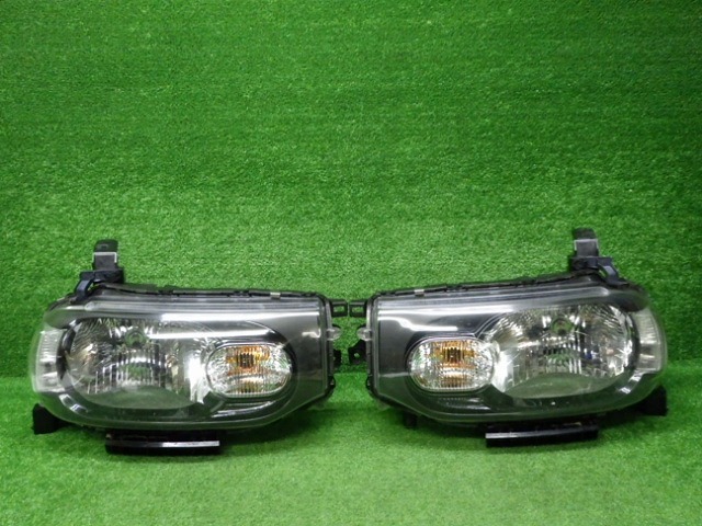 日産 Z12 NZ12 キューブ ヘッドライト左右 ハロゲン P8190 ZA