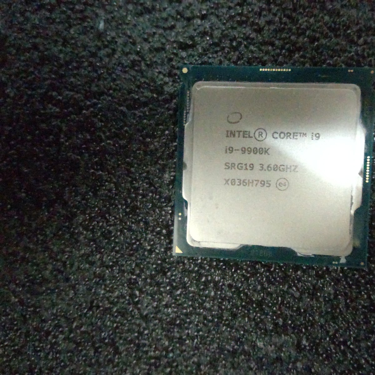Intel Core i9-9900k LGA1200 動作確認済み Intel Core i9-9900K CORE 