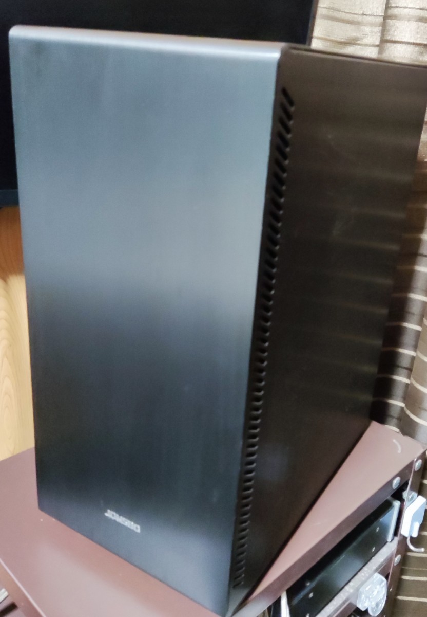 JONSBO U4 ATX ミドルタワー