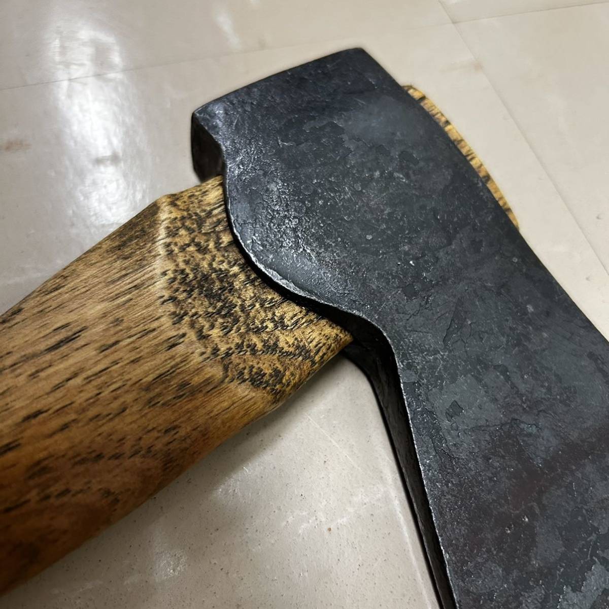 中古美品］ハスクバーナ キャンプ用斧 38cm オイルフィニッシュ済 